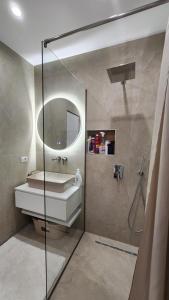 Bilik mandi di Blue sand apartments +9 gambar