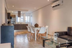 Dapur atau dapur kecil di New Beachfront Paradise at Armandos Le Club