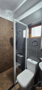 Koupelna v ubytování Hotel Sofra