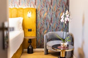 Postel nebo postele na pokoji v ubytování Mavi Luxury Suites