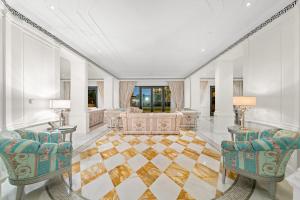 Galeri foto FIRST CLASS 3BR Elegant Palazzo Versace Suite di Dubai