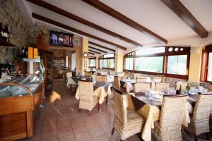 Εστιατόριο ή άλλο μέρος για φαγητό στο Villaggio Club Degli Ulivi