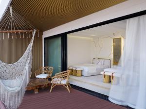 Katil atau katil-katil dalam bilik di Ramlah Resort Sealine Beach