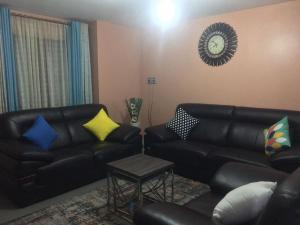 Φωτογραφία από το άλμπουμ του Fully furnished 1,2,and 3 bedroom apartment Nyali στο Ναϊρόμπι