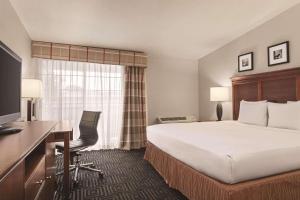 Gallery image of Country Inn & Suites by Radisson, Woodbury, MN in Woodbury
