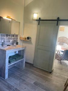 Fotografie z fotogalerie ubytování Maison d'hôtes la Doma Venterol chambres & SPA v destinaci Venterol