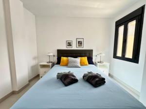 Ένα ή περισσότερα κρεβάτια σε δωμάτιο στο Luxury & New apartment with pool II +15 φωτογραφίες
