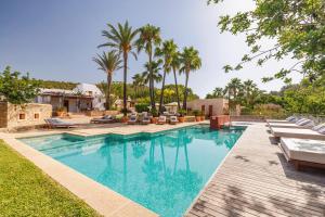 Bazén v ubytování Can Lluc Boutique Country Hotel & Villas nebo v jeho okolí