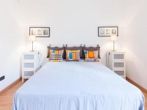 Кровать или кровати в номере Sabelli Nightlife Apartment-LA SAPIENZA-TERMINI STATION