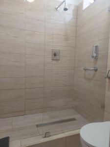 Koupelna v ubytování Apartman116 Airport + 19 fotografií