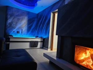 Fotografie z fotogalerie ubytování Blue Hole b&b Santeramo in colle e Jacuzzi Suite v destinaci Santeramo in Colle