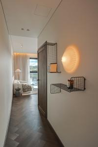 Ένα ή περισσότερα κρεβάτια σε δωμάτιο στο River home