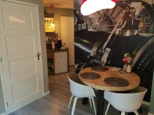 Kuchyň nebo kuchyňský kout v ubytování Appartement De Oliekan Medium