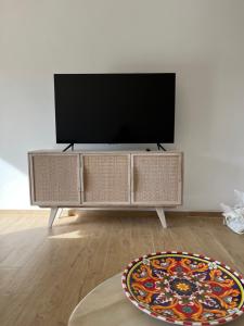TV a/nebo společenská místnost v ubytování Villa Francesca