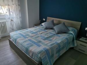 Postel nebo postele na pokoji v ubytování Apartment in Chiavenna