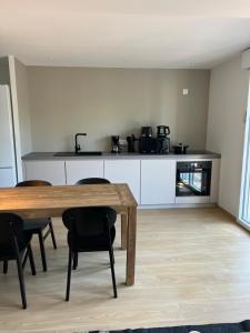 Kuhinja oz. manjša kuhinja v nastanitvi Appartement neuf Barcelonnette + 3 fotografije