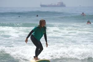 Khách lưu trú tại Waves Hunter Surf House