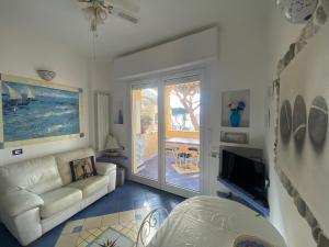 Et opholdsområde på Gioia con vista SoleMare