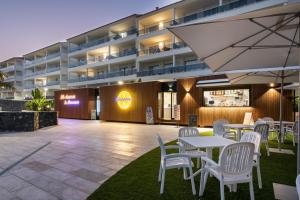 Budova, kde se aparthotel nachází