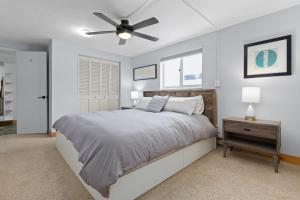 En eller flere senge i et værelse på Hot Tub, Great Mountain Views, 3 Bedroom Plus Loft