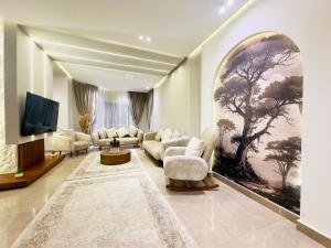 Μια τηλεόραση ή/και κέντρο ψυχαγωγίας στο Luxury apart in Al Mohandiseen