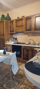 Η κουζίνα ή μικρή κουζίνα στο Il Nido Karino