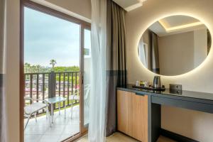 Balkón nebo terasa v ubytování Alba Resort Hotel - Ultra All Inclusive
