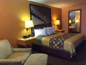 Tempat tidur dalam kamar di Rest Inn ATLANTIC CITY GALLOWAY