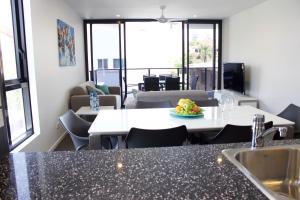 Posezení v ubytování Synergy Broadbeach - Official