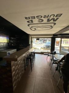 Restoran atau tempat lain untuk makan di Xenius Hotel - Apt Particular