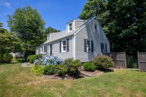 Κήπος έξω από το Norwalk Retreat