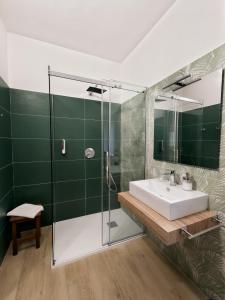 Koupelna v ubytování Borgo dei cervi B&B