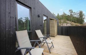 Balkón nebo terasa v ubytování Stunning Home In Lyngdal With Kitchen