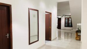 Ένα μπάνιο στο ANA Residence