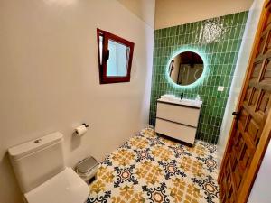 Koupelna v ubytování RAPIA Casa Rosa 1 + 15 fotografií