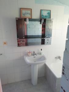 Gallery image of Casa de Alex 2 in La Mata