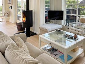 Χώρος καθιστικού στο 8 person holiday home in Broager-By Traum