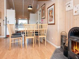 Foto dalla galleria di 6 person holiday home in Haderslev-By Traum ad Årøsund