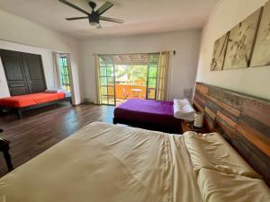 Postel nebo postele na pokoji v ubytování Cancun-Soho