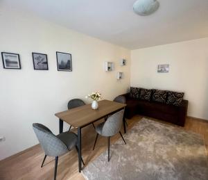 Posedenie v ubytovaní Rézi Apartman