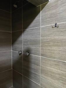 Ένα μπάνιο στο Casa La fontana Rustica 10 habitaciones