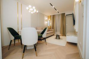 Zdjęcie z galerii obiektu Marble Suite w mieście Kragujevac