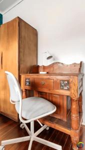 Gallery image of Seaside Escape Walk to Beach & Cronulla Golf Club Sleeps 3 in Cronulla