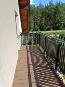 Μπαλκόνι ή βεράντα στο Apartament Przylesie