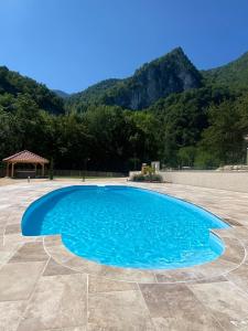 Billede fra billedgalleriet på Pied aigu i Rovon + 31 billeder