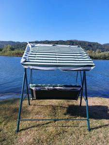 兹沃尔尼克Vikendica Maksim, Zelinje - Zvornicko jezero的相册照片