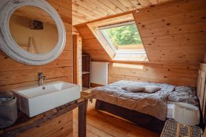 Postel nebo postele na pokoji v ubytování Les Gîtes de Sprimont - Le Cosy