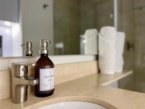 Imagen de la galería de Room in Guest room - Elegant And Sophisticated Suite, en Rionegro