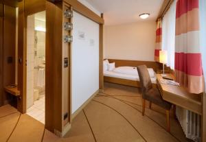 Postel nebo postele na pokoji v ubytování Hotel Schönbuch