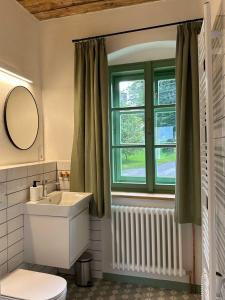 Koupelna v ubytování Apartmány Hodňov 17